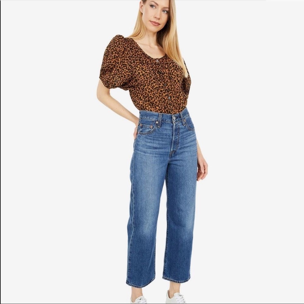 Levi's® Premium Ribcage Straight Ankle Jean Sz 27